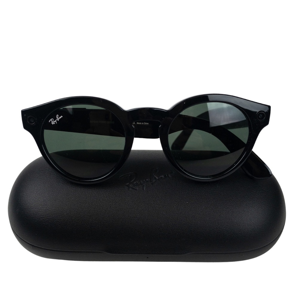 Ray-Ban Stories x Facebook Round Smart Glasses: Meta
